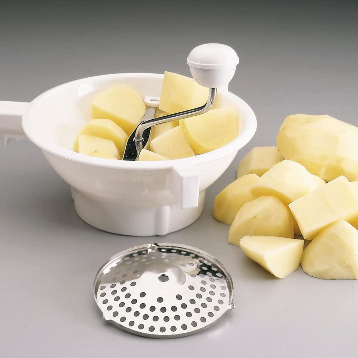 Food Mill 24cm with 3 Slices T18291